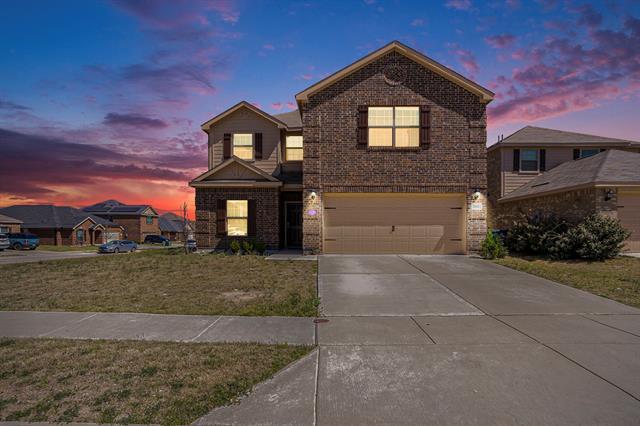 Photo - 921 Primrose Dr