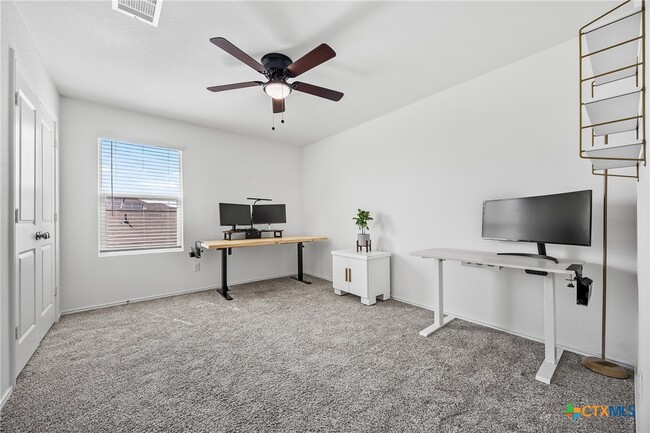 Photo - 141 Rowdy Yates Wy