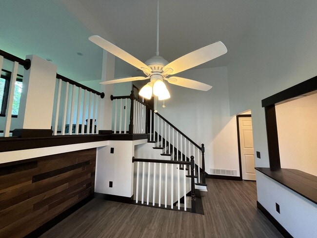 Photo - Updated Kitchen, carpet and freshly 3 bedroom / 2 bath home is right off Hwy 169 and Anderson Lak...