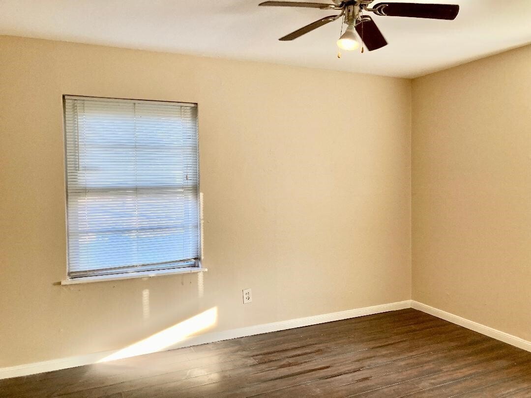 Photo - 6834 Driftwood St