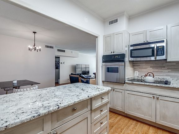 Photo - 3701 Turtle Creek Blvd Unit 66