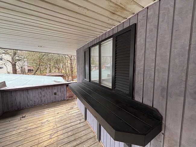 Photo - 3 bedroom 1.5 bathroom for rent in Arlington