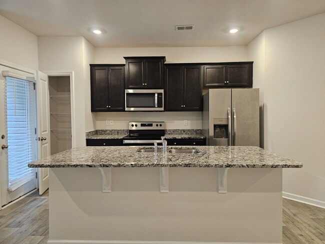 Photo - 403 Sea Grit Ct