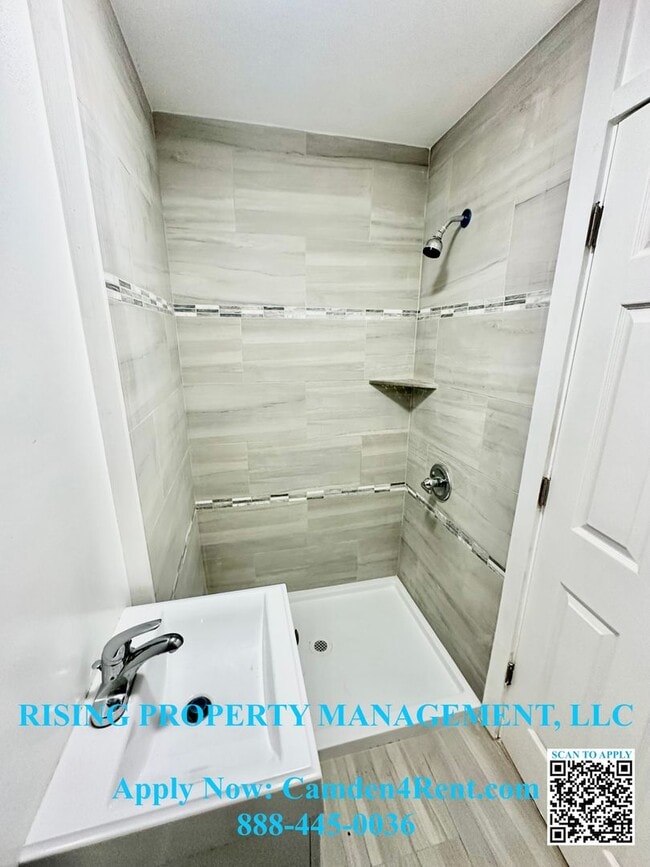 Photo - 716 Royden St Unit A (Studio)