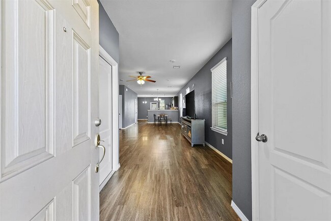 Photo - 13206 Clifton Hill Ln