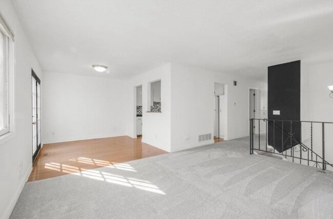 Photo - 5325 70th Cir N