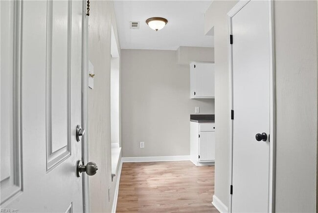 Photo - 2421 Julie Ct