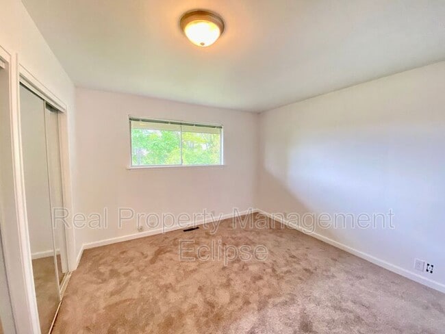 Photo - 4051 Letitia Ave S Unit B