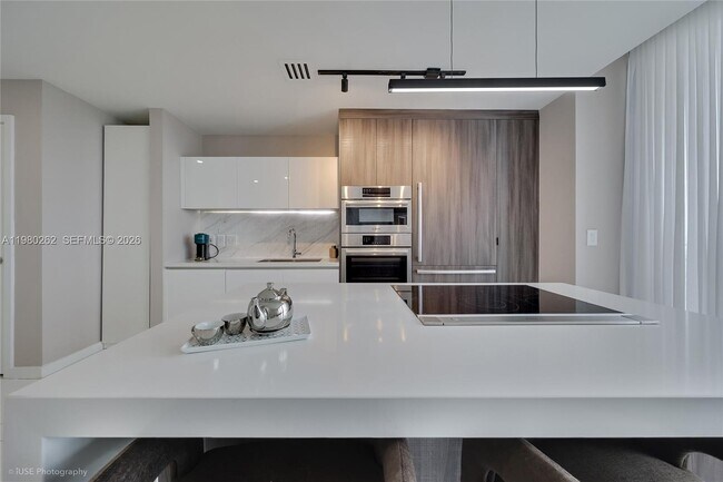 Photo - 851 NE 1st Ave Unit 3402