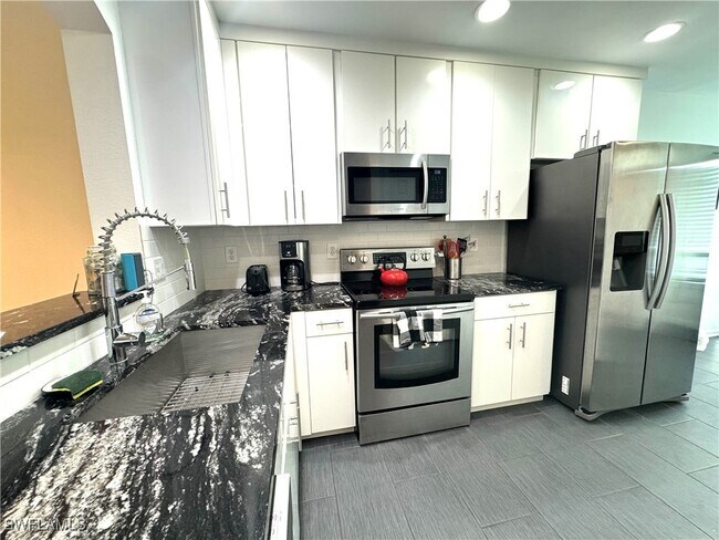 Photo - 7790 Woodbrook Cir Unit 2603