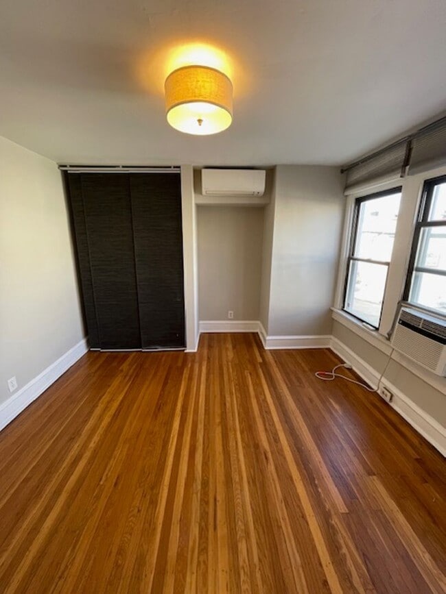 Photo - 3000 S 16th St Unidad 3000 S 16th St 2nd Fl