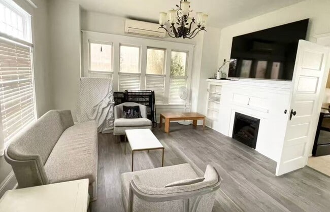 Building Photo - 10216 NE 183rd St