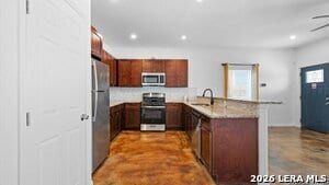 906 Gulf St