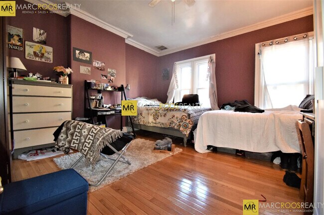 Photo - 10 Sewall St Unit 2