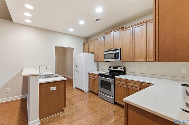 Photo - 1826 Rushing Wood Dr NW