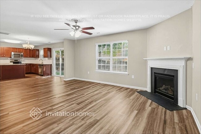 Photo - 4924 Broad Leaf Ct
