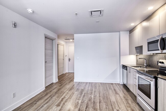 Photo - 30 Saint-Joseph Est Unit 306