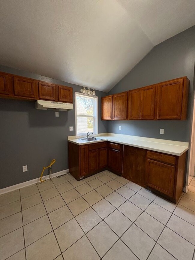 Photo - Two bedroom one bathroom home for rent