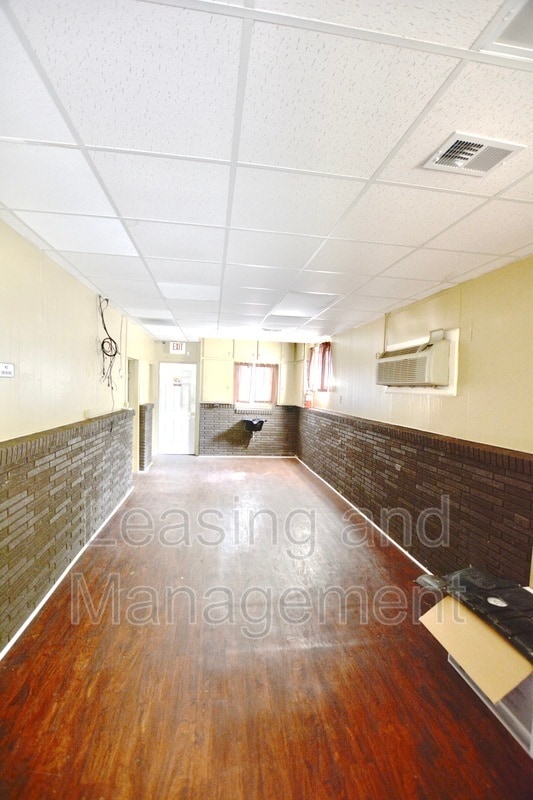 Photo - 839 W Richardson Ave