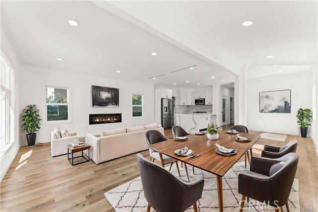 Photo - 2216 Veteran Ave