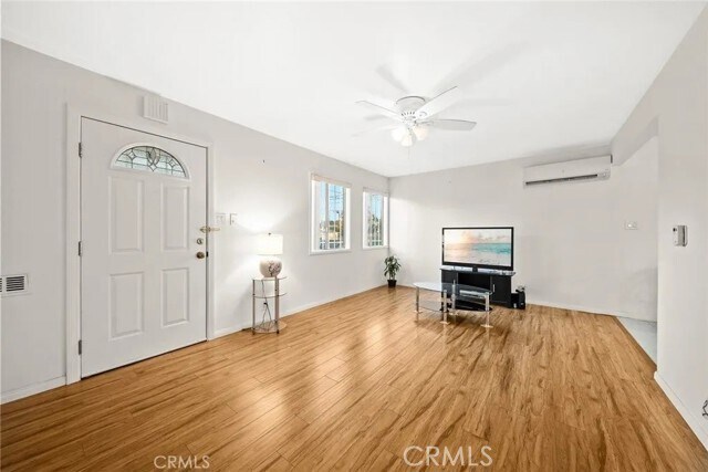 2479 Stevens Ave