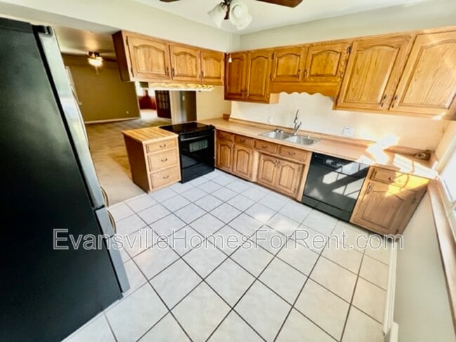 Photo - 4624 New Harmony Rd