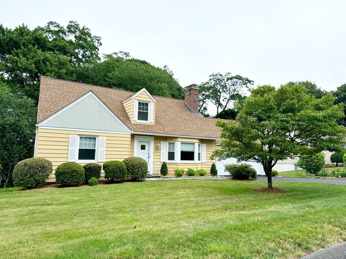 21 Juniper Ridge Dr House House Rental in Danbury, CT