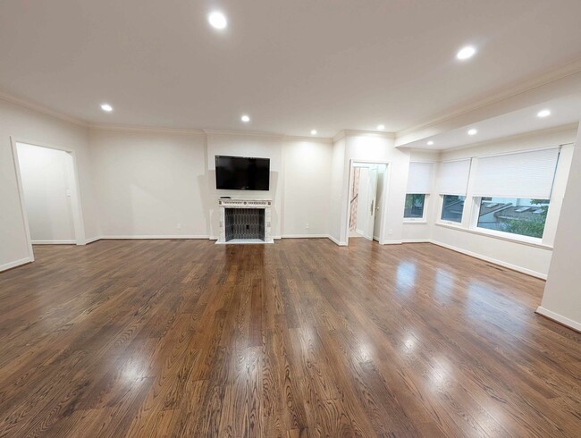 Photo - Luxury Nichols Hills Condo
