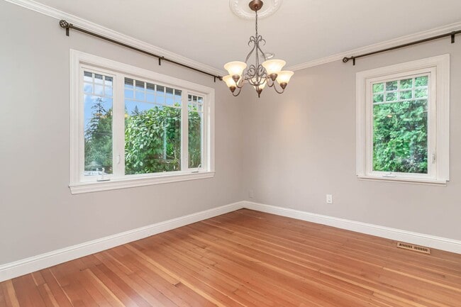Photo - 3Bd/1.75Ba Kirkland Home