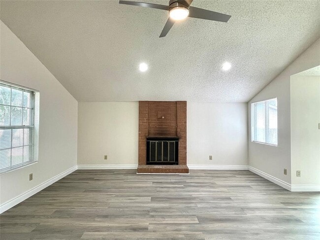 Photo - 1729 Cricket Hollow Dr