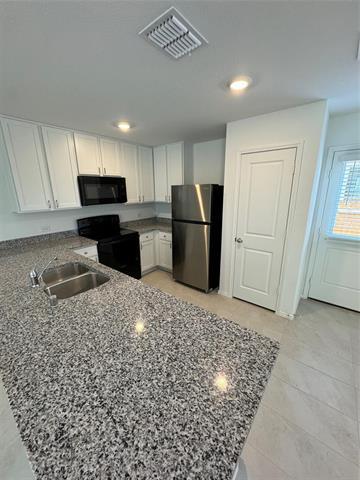 Photo - 134 Harvest St