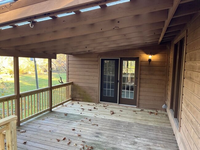 Photo - 709 Crab Creek Rd