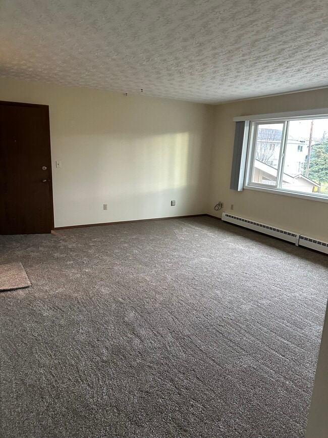 Photo - 6511 E 8th Ave Unidad #4