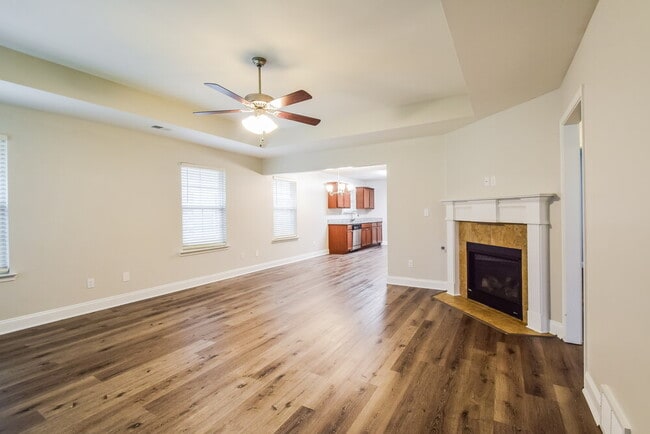 Photo - 3257 E Hartland