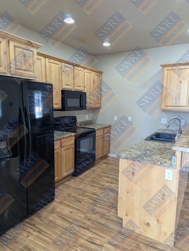 Photo - 3913 Goshawk Dr