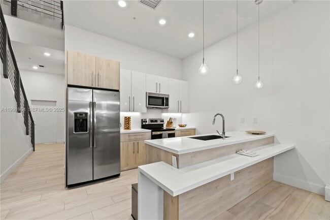 Building Photo - 4433 NW 9th St.