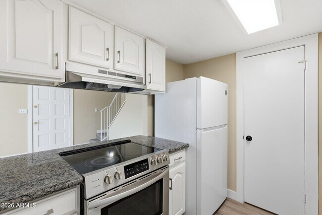 Photo - 8432 N 34th Dr