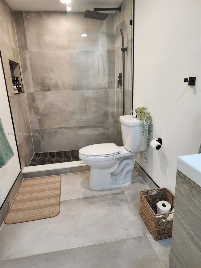 Photo - 2500 Parkview Dr Condo Unit #518