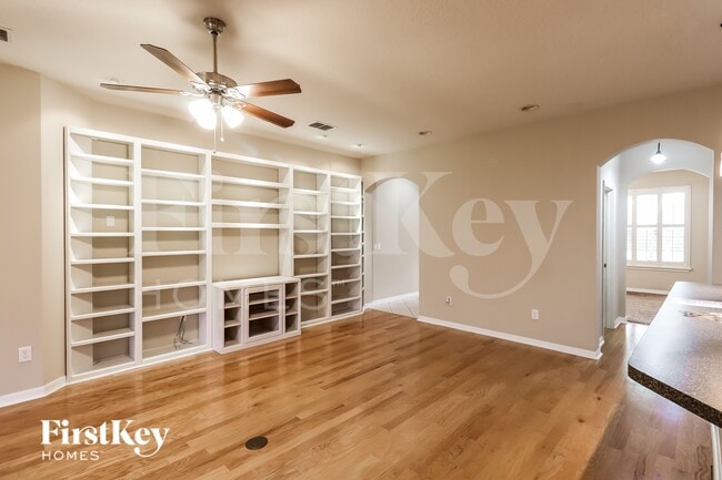 Photo - 7820 Riverwood Oaks Dr