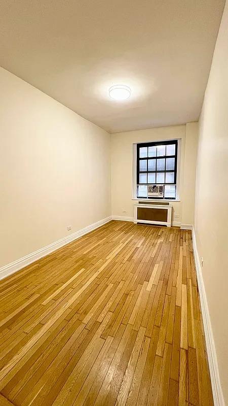 Photo - 107 E 63rd St Unit #3A