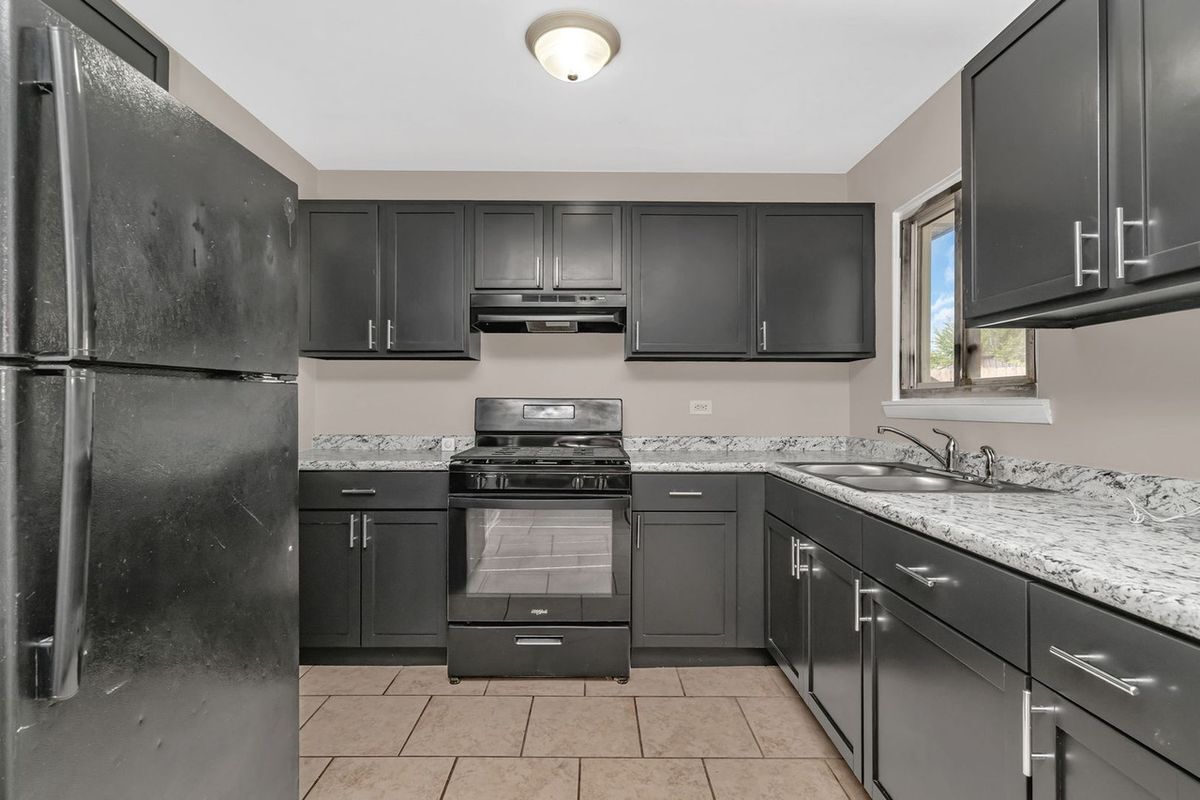 Photo - 1512 Lincoln Pl