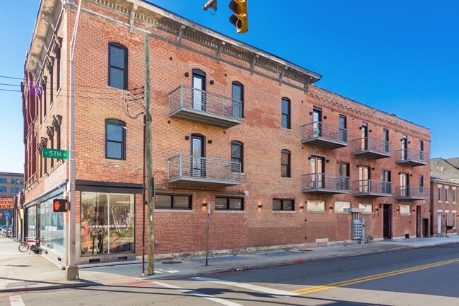Building Photo - The Residences at 218 E Main St Rental