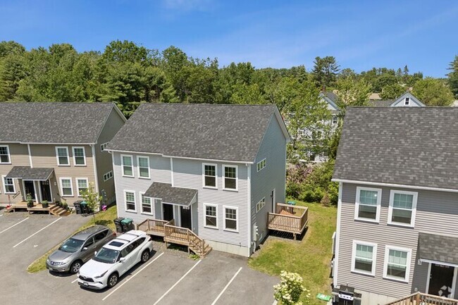 Building Photo - 5 Thomas Dr Rental