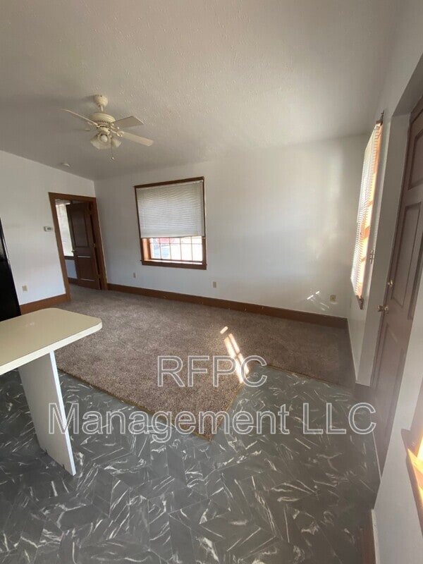 101 N 2nd St