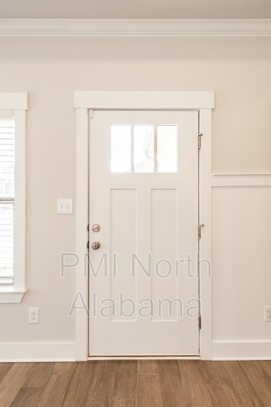 Photo - 125 Caspian Ln