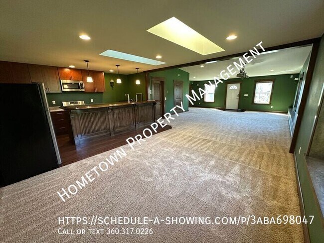 Photo - 4047 Legacy Dr NE Unidad Guest House