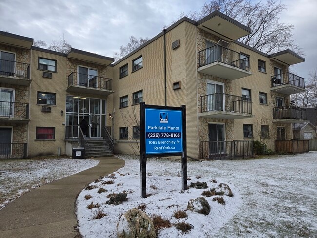 Building Photo - Parkdale Manor