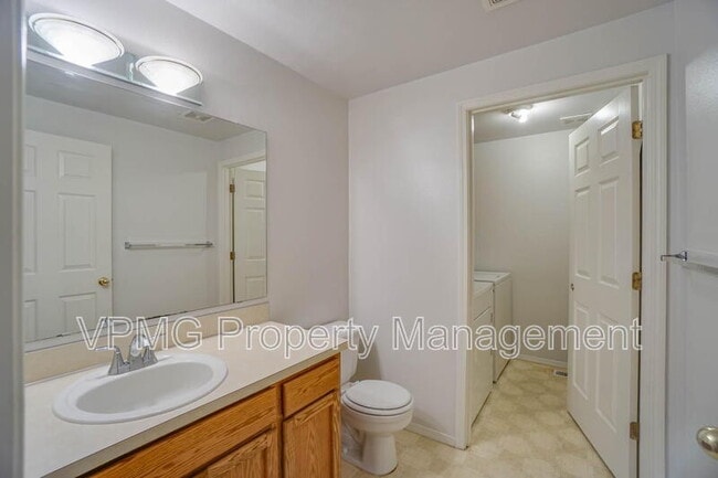 Photo - 7608 NE 52nd St