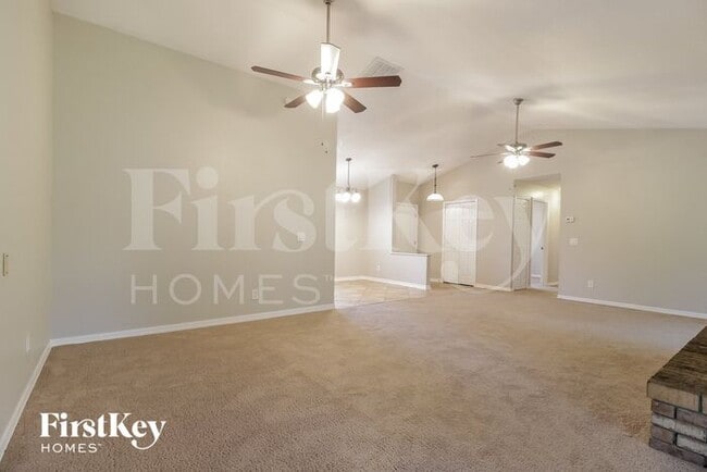 Photo - 7666 Glenmoor Ln