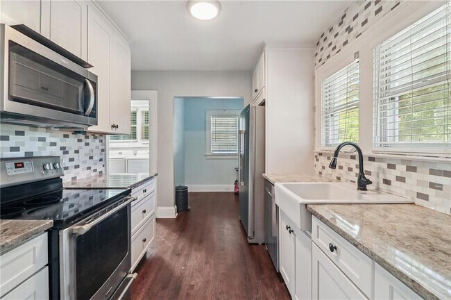 Photo - 2649 Jefferson Terrace